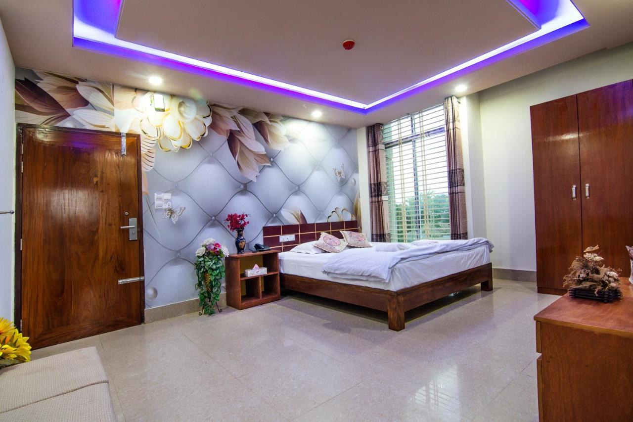 Hotel Pushpo Bilash Khulna 外观 照片